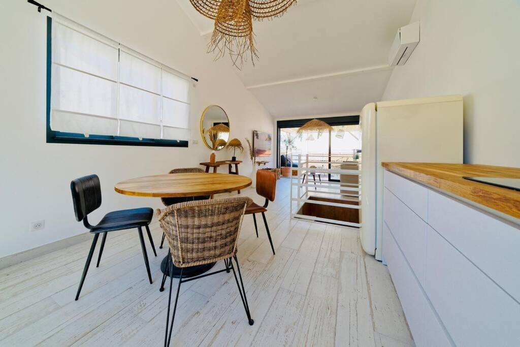 Maison Boheme Au Bord De L'Eau Sète Exterior foto